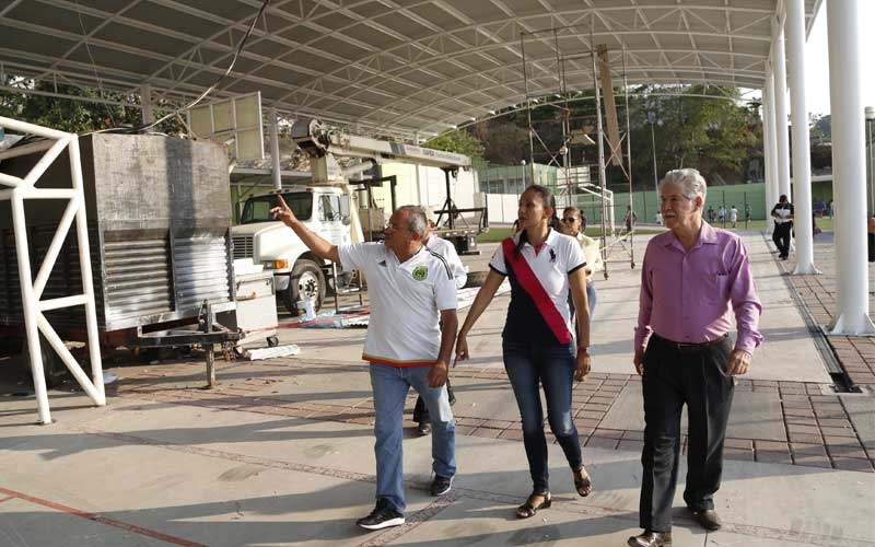 Invierten más de 2 millones de pesos en techumbres de la unidad “Padre  Hidalgo” - Noticias Manzanillo