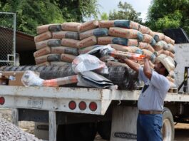 DIF Estatal Colima entrega material para autoempleo en comunidades de Ixtlahuacán y Manzanillo