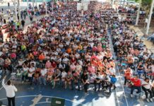 Entregan tarjetas del programa «Beca Benito Juárez», en Manzanillo.